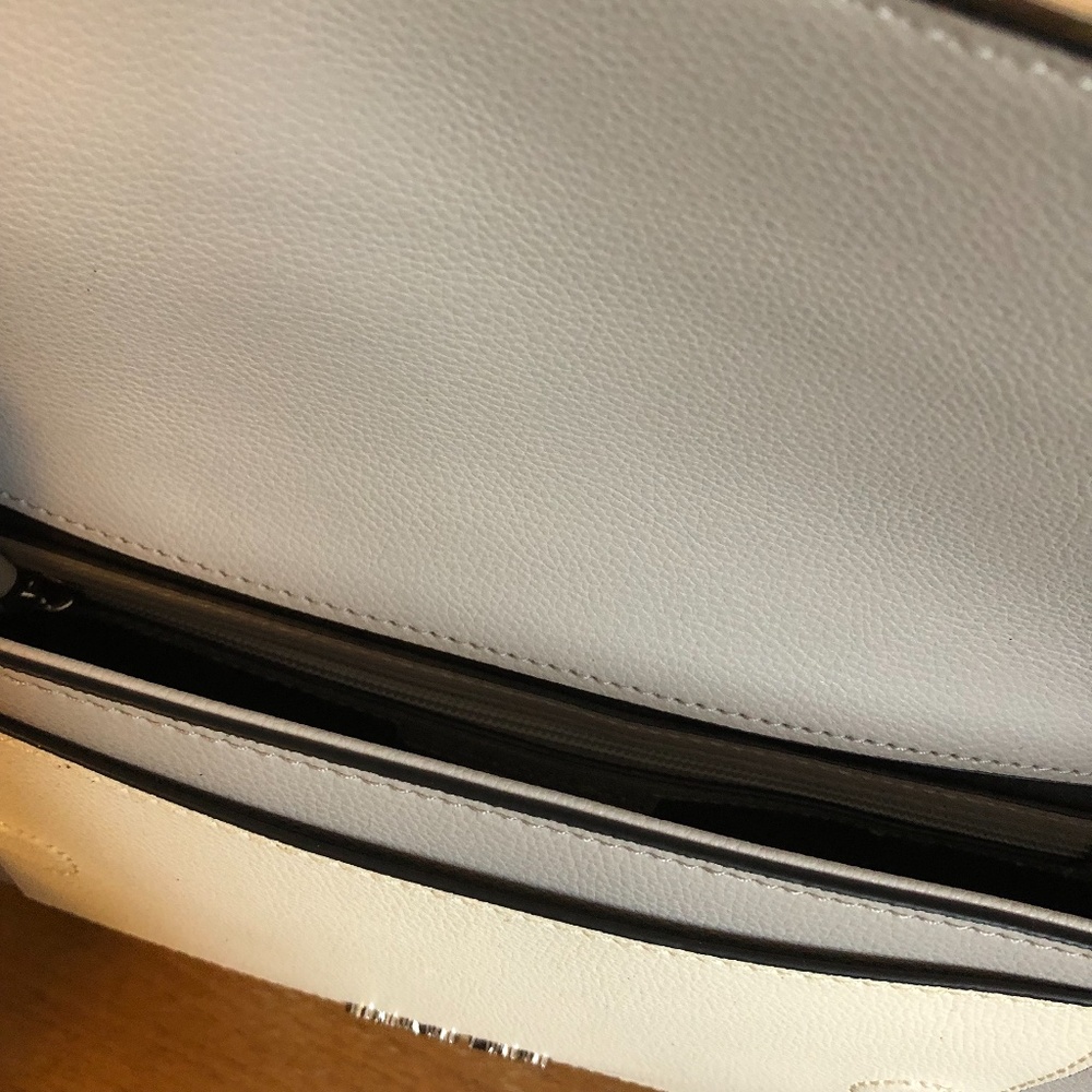 NWT Calvin Klein Long Strap/Crossbody Handbag Small/Medium Size - Picture 7 of 11
